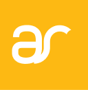 Um logotipo branco com a letra rs em um fundo amarelo.